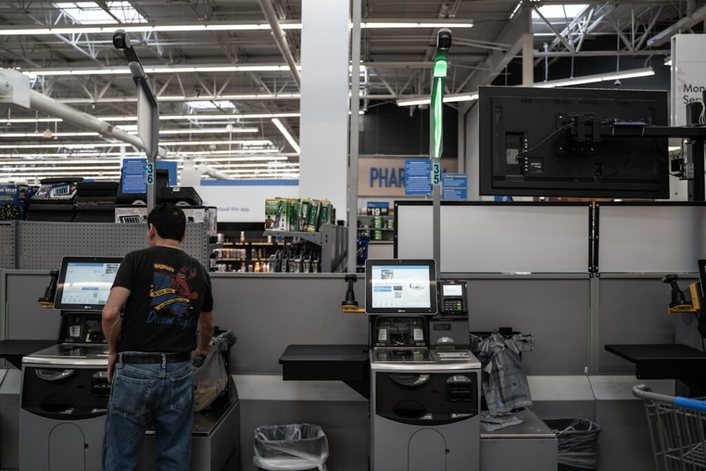 Photo Customer Support Technology