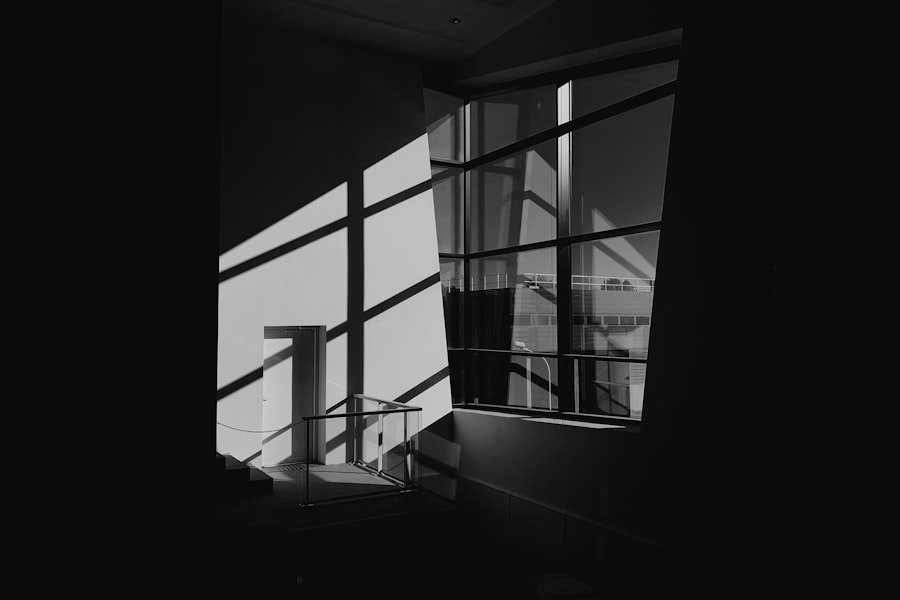 Monochrome