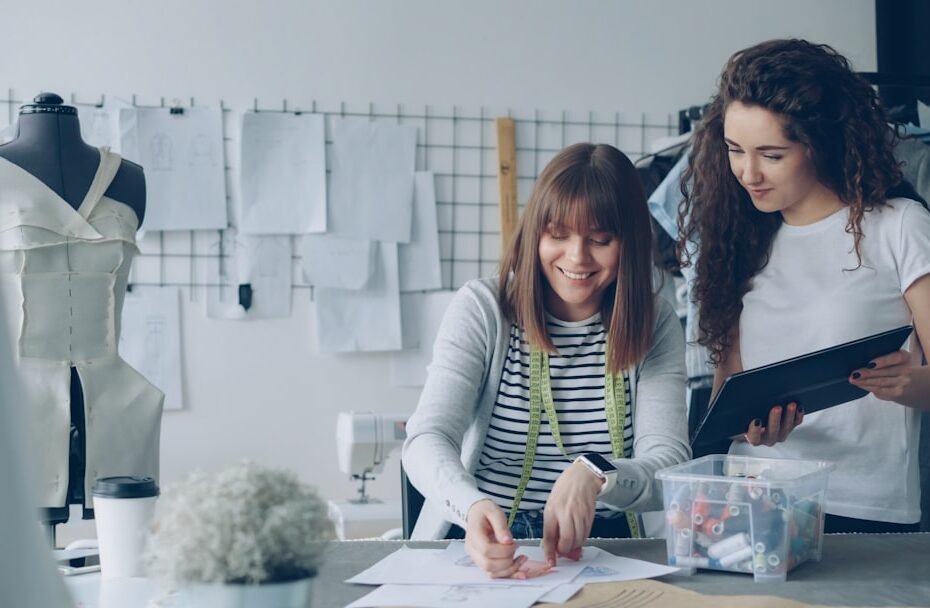 Photo Train Your Team on New Sales Tools