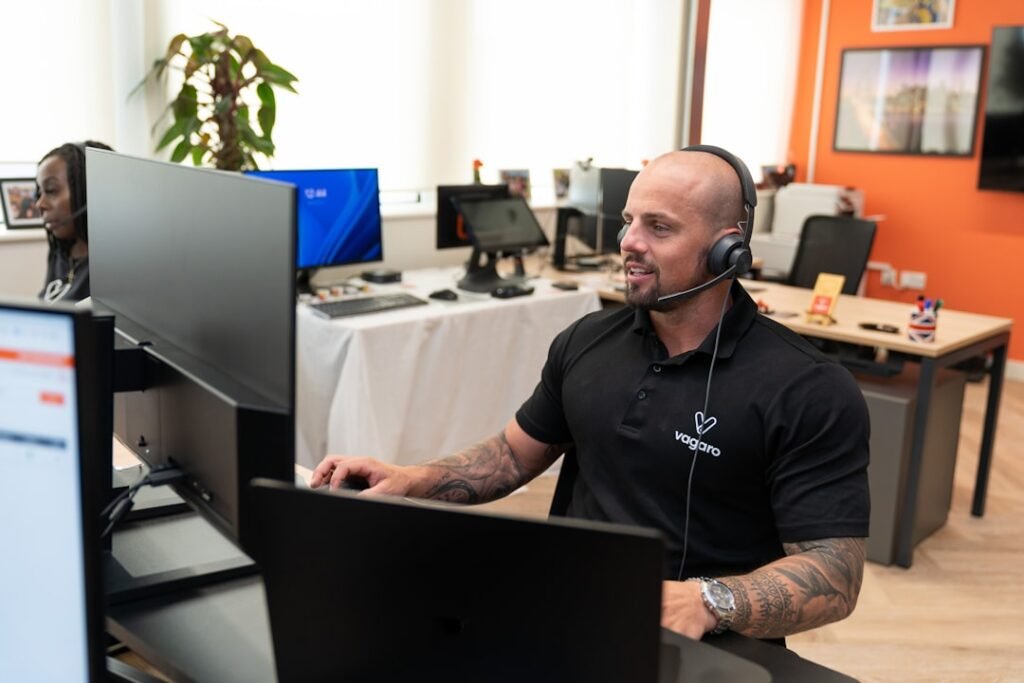 Photo Customer Support
