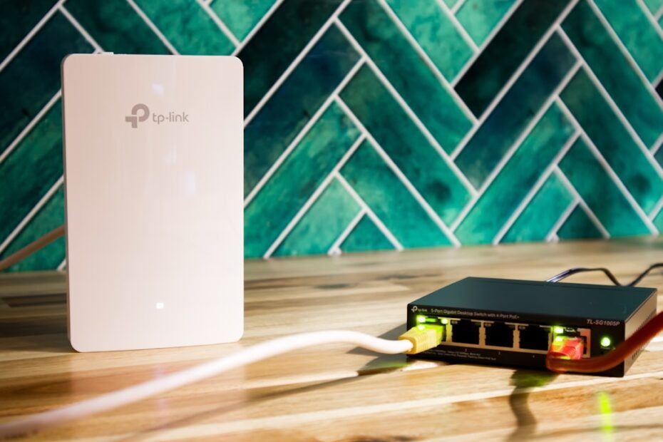 Photo Lead Router