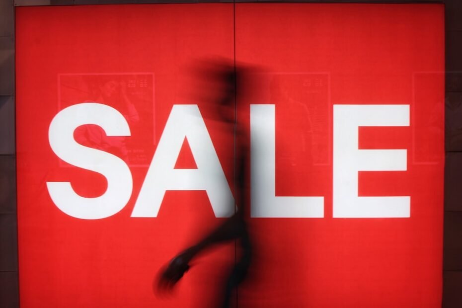 Photo Selling in a Crisis